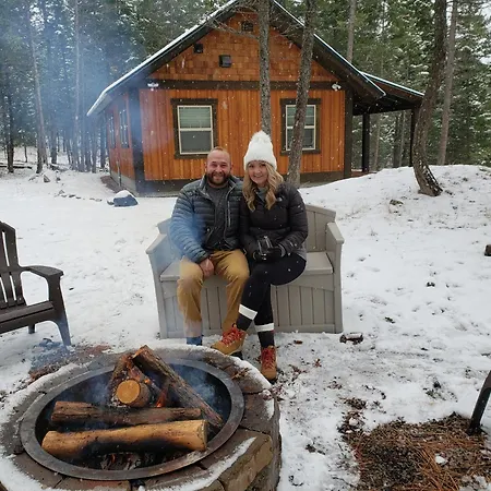 Whispering Pines Cabins